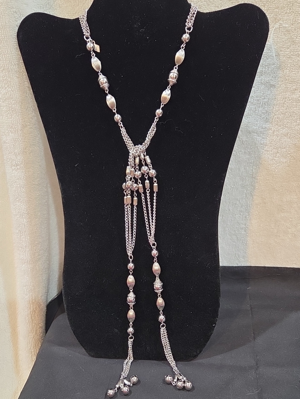 SARAH COVENTRY VINTAGE TIE NECKLACE
